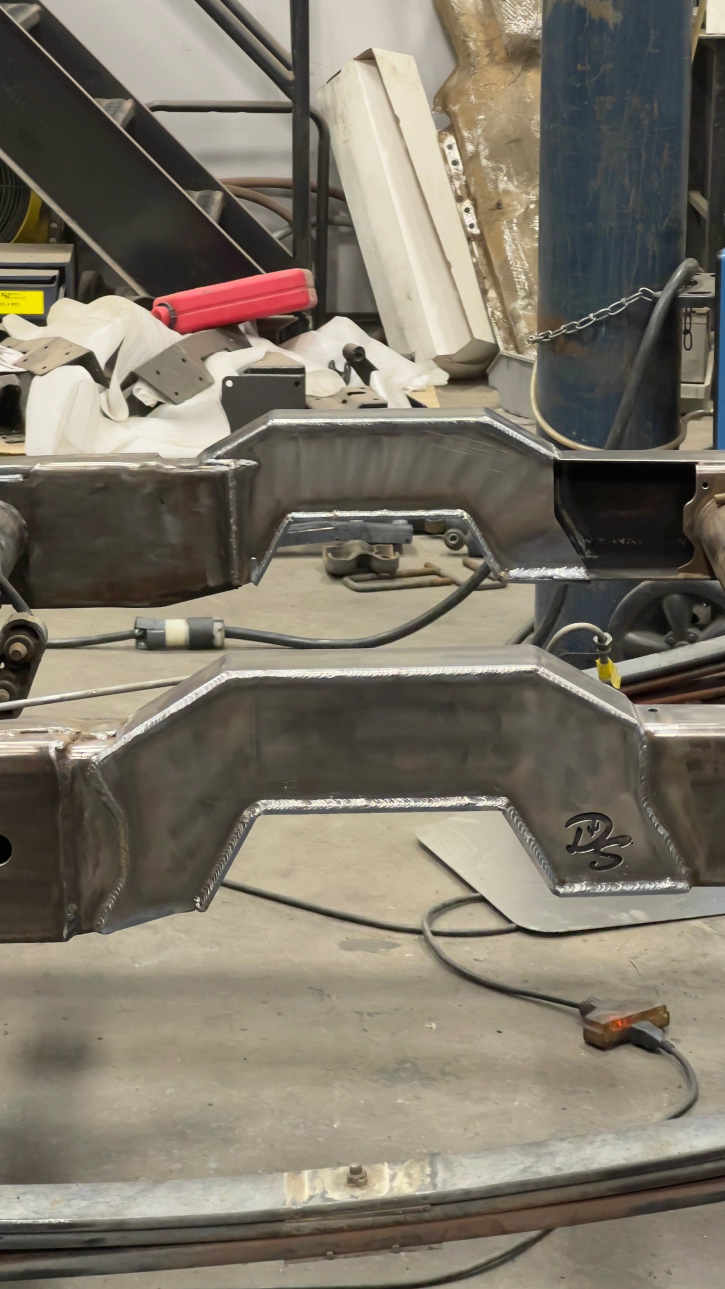 99-06 Chevy/GMC Silverado Sierra C-Notch Kit | Weld-On Under Bed Frame Notch | All Cabs & Beds | Up to 6" Drop
