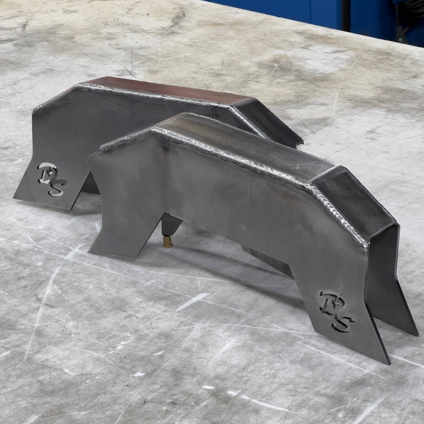 99-06 Chevy/GMC Silverado Sierra C-Notch Kit | Weld-On Under Bed Frame Notch | All Cabs & Beds | Up to 6" Drop